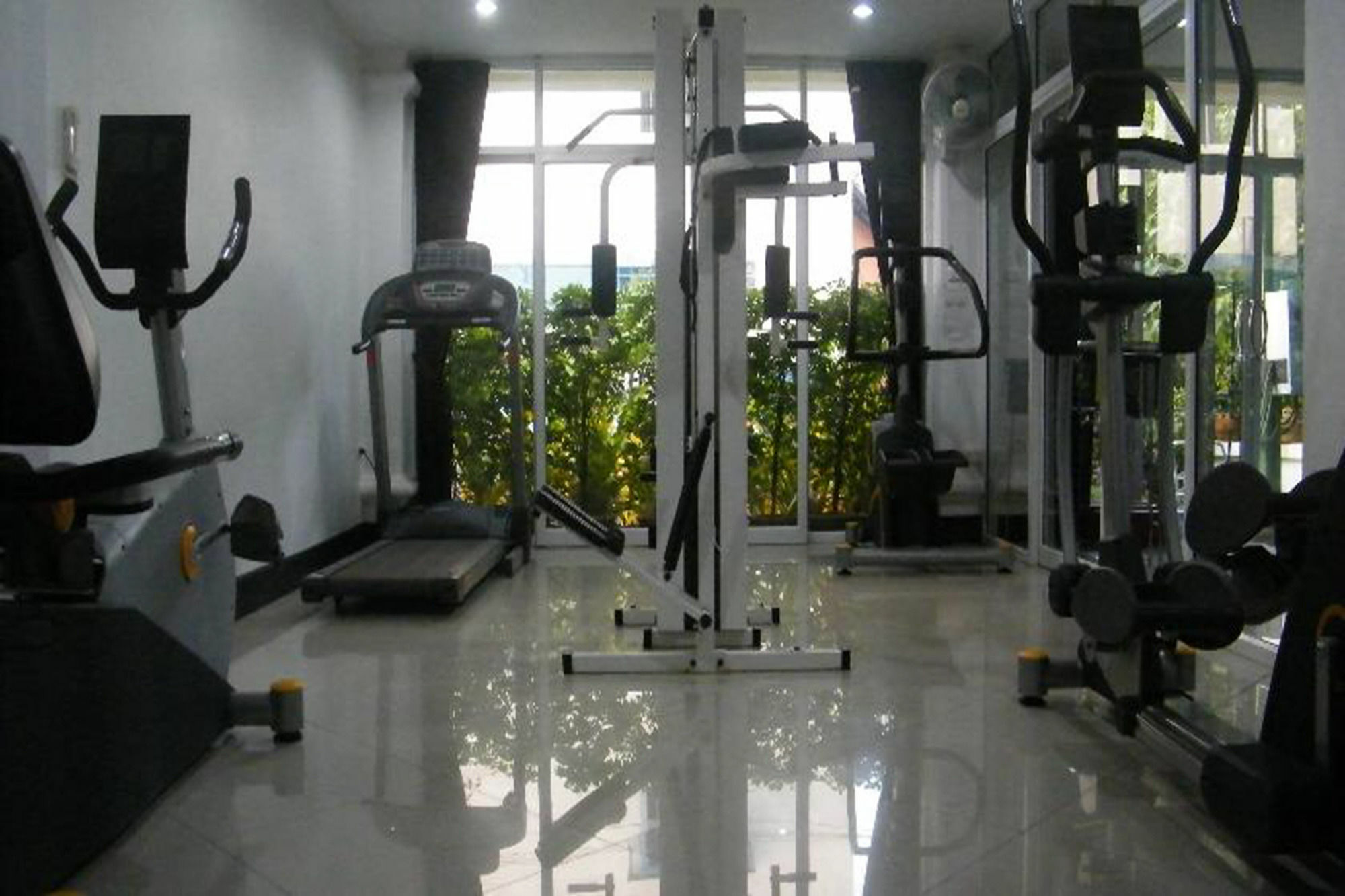 Oyo 835 Koh Chang Luxury Hotel מראה חיצוני תמונה