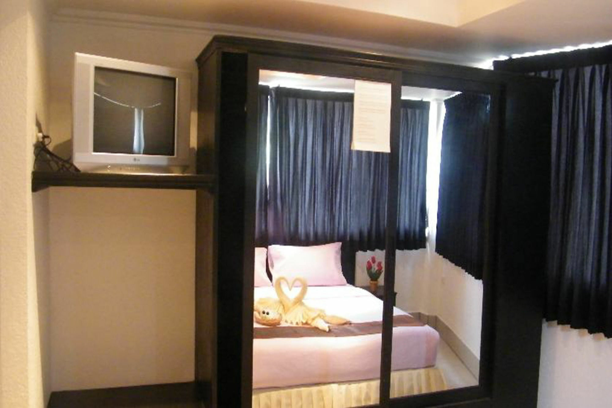 Oyo 835 Koh Chang Luxury Hotel מראה חיצוני תמונה
