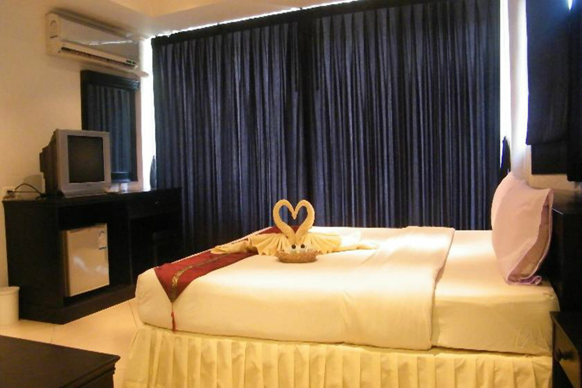 Oyo 835 Koh Chang Luxury Hotel מראה חיצוני תמונה